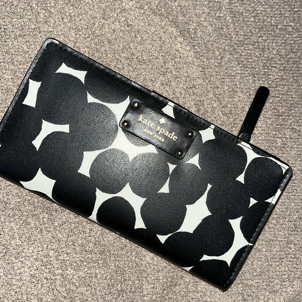 Kate Spade slim wallet